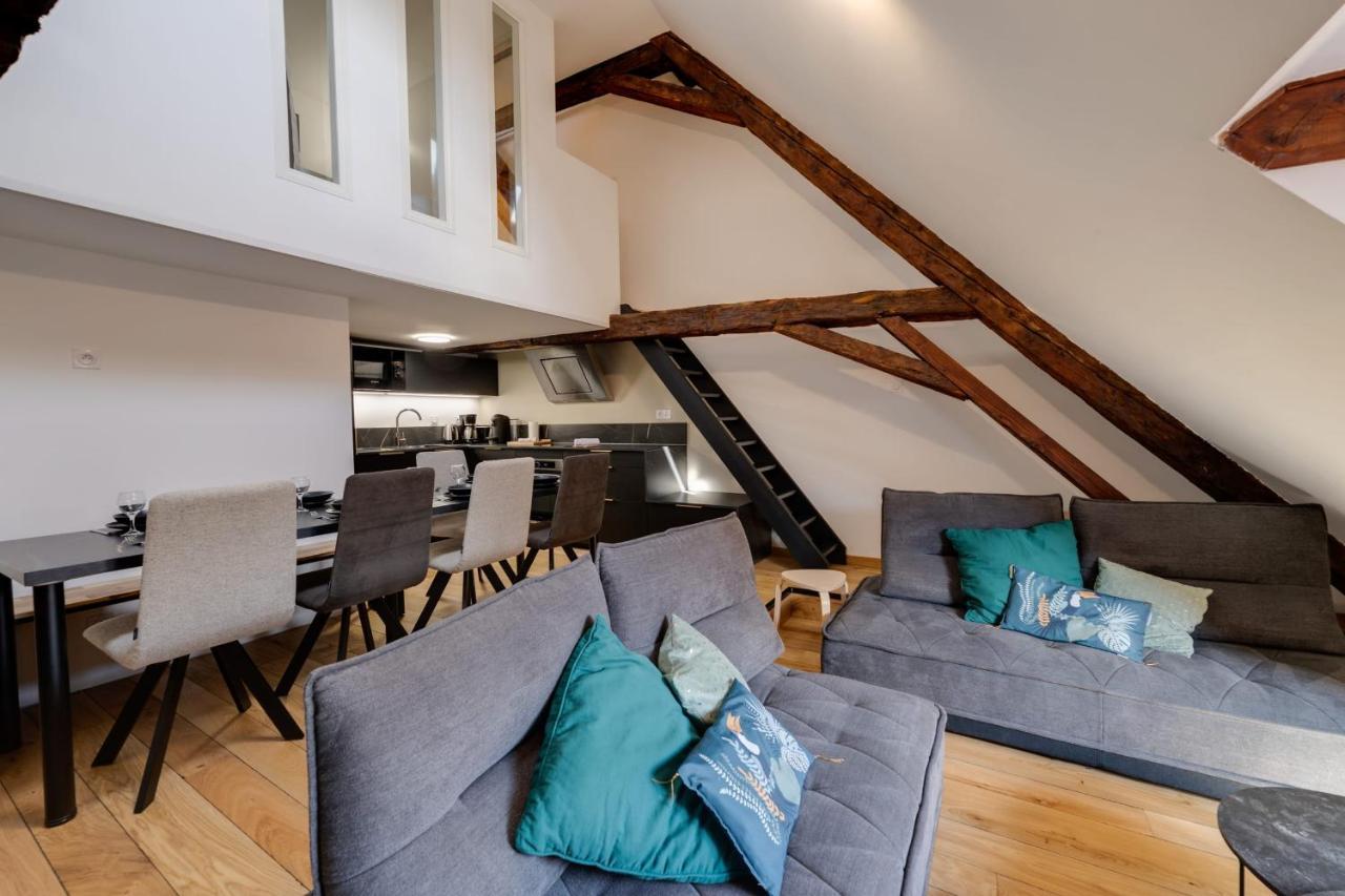 Le Septqatre - Grand Triplex Au Coeur De La Vieille Ville Annecy Ngoại thất bức ảnh