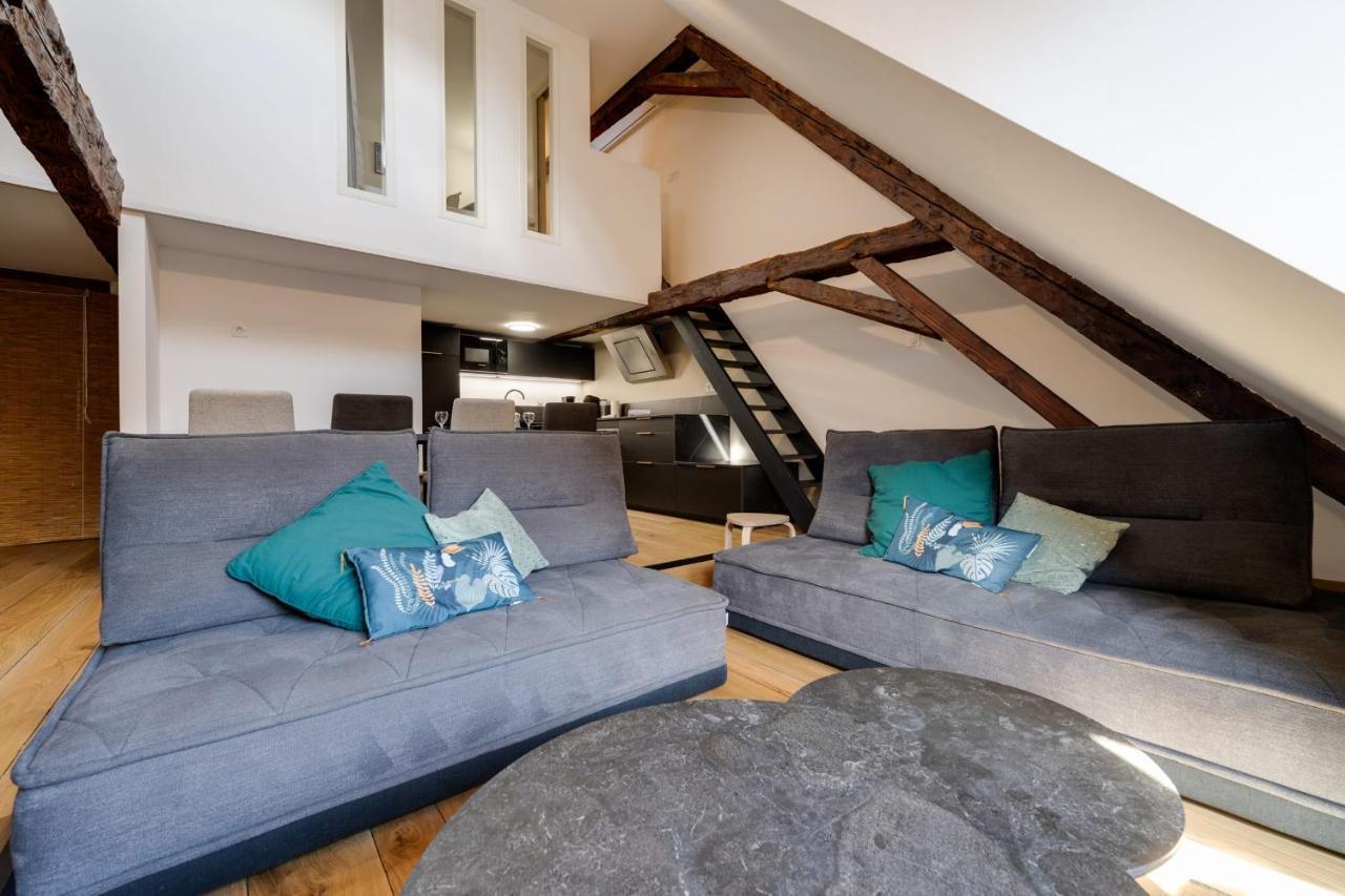 Le Septqatre - Grand Triplex Au Coeur De La Vieille Ville Annecy Ngoại thất bức ảnh