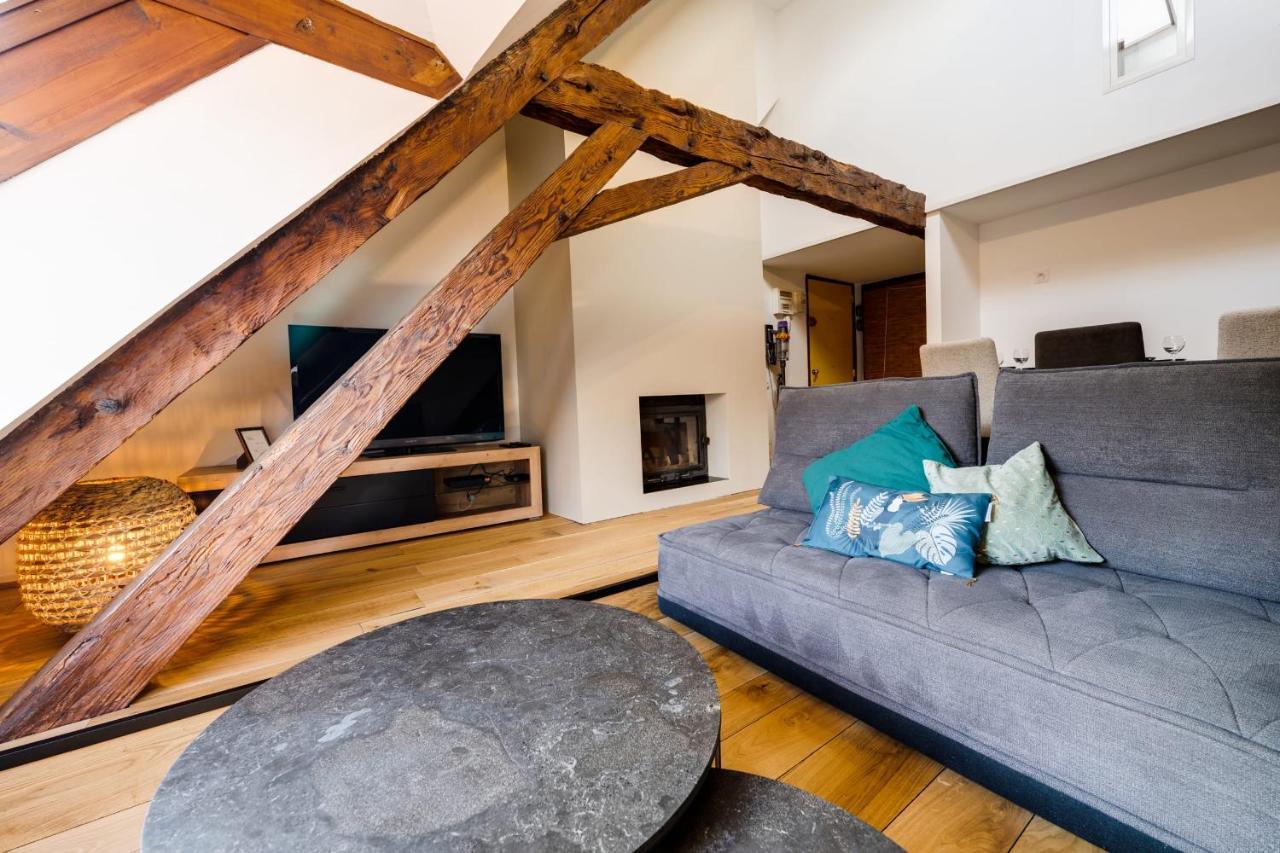 Le Septqatre - Grand Triplex Au Coeur De La Vieille Ville Annecy Ngoại thất bức ảnh