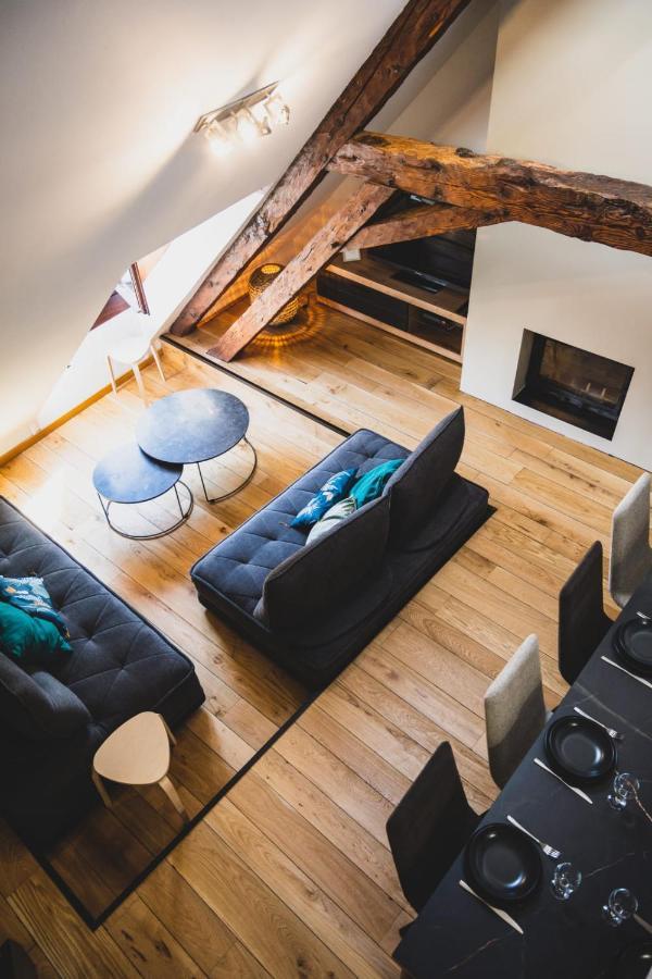 Le Septqatre - Grand Triplex Au Coeur De La Vieille Ville Annecy Ngoại thất bức ảnh