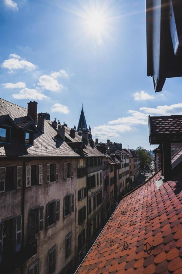 Le Septqatre - Grand Triplex Au Coeur De La Vieille Ville Annecy Ngoại thất bức ảnh