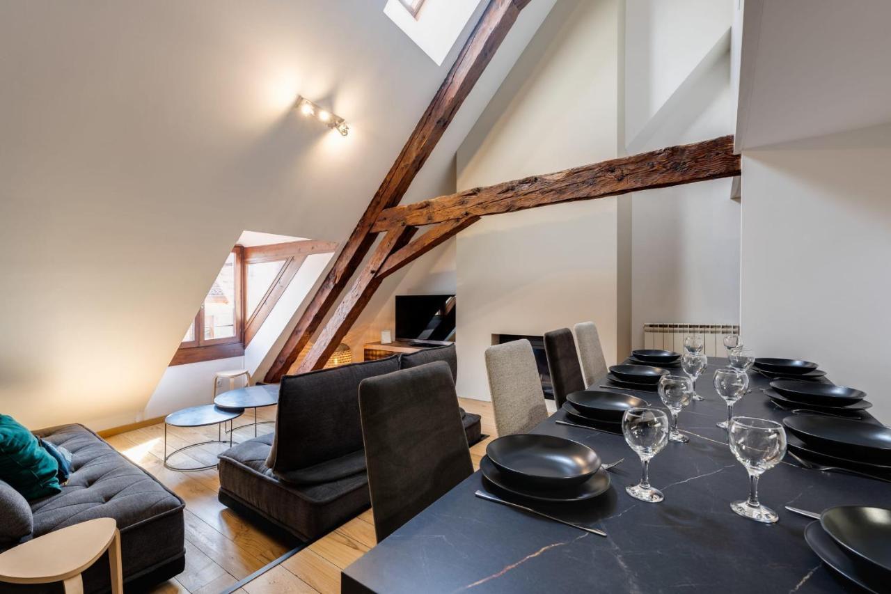 Le Septqatre - Grand Triplex Au Coeur De La Vieille Ville Annecy Ngoại thất bức ảnh